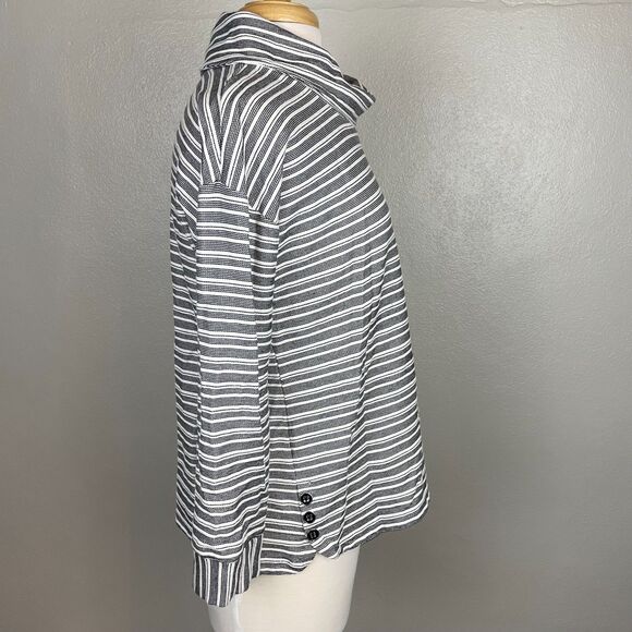 Talbots Black & White Cowl Neck Sweater size Large - Picture 9 of 9